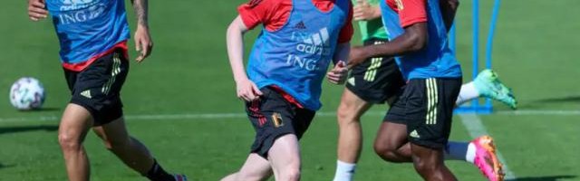 世界杯客户端更新说明-红魔伤情喜忧参半：右闸确认重伤中场两将复出在即