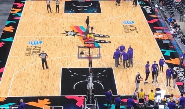 世界杯比赛直播软件安装-惜败湖人却令波波满意：在优秀球队面前我们也不差