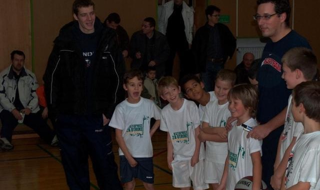 世界杯客户端更新说明-【人物】德拉季奇眼中的东契奇：从球童到MVP候选人